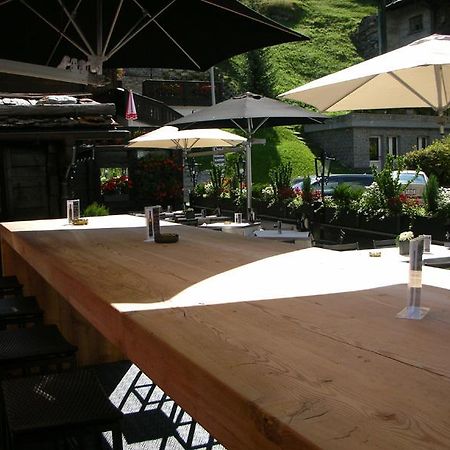 Roby Hotel Saas-Grund Luaran gambar